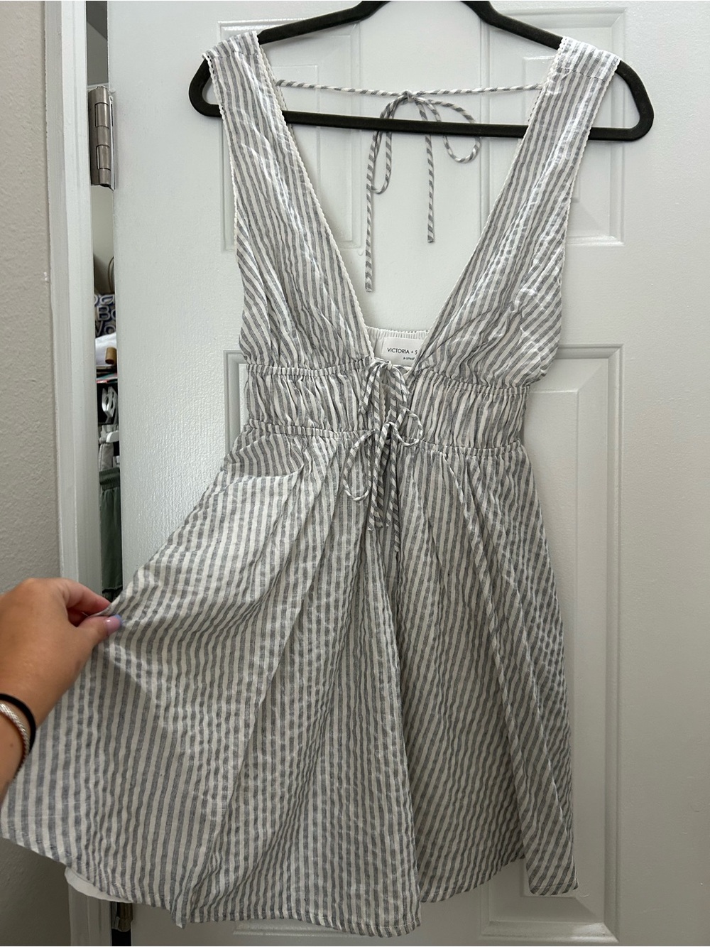 Striped Sleeveless Mini Dress with Tie Waist - Light Gray